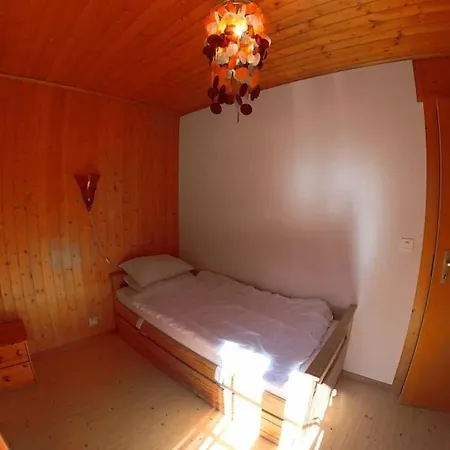 Chalet Stecaya Face à La Piste De L'aigle *