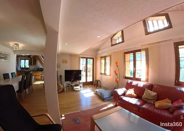 Stecaya Face A La Piste De L'aigle *